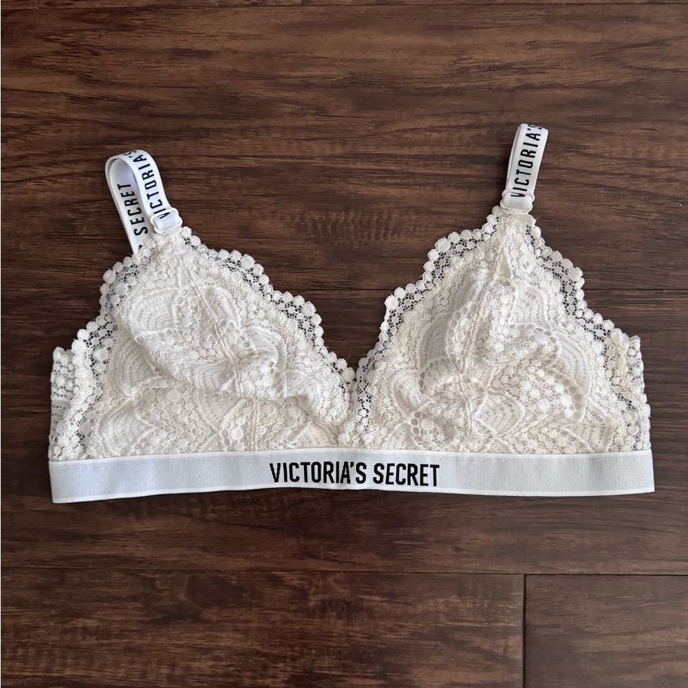 Victoria Secret size large NWT